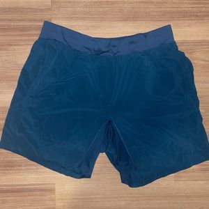 Men’s Lululemon shorts